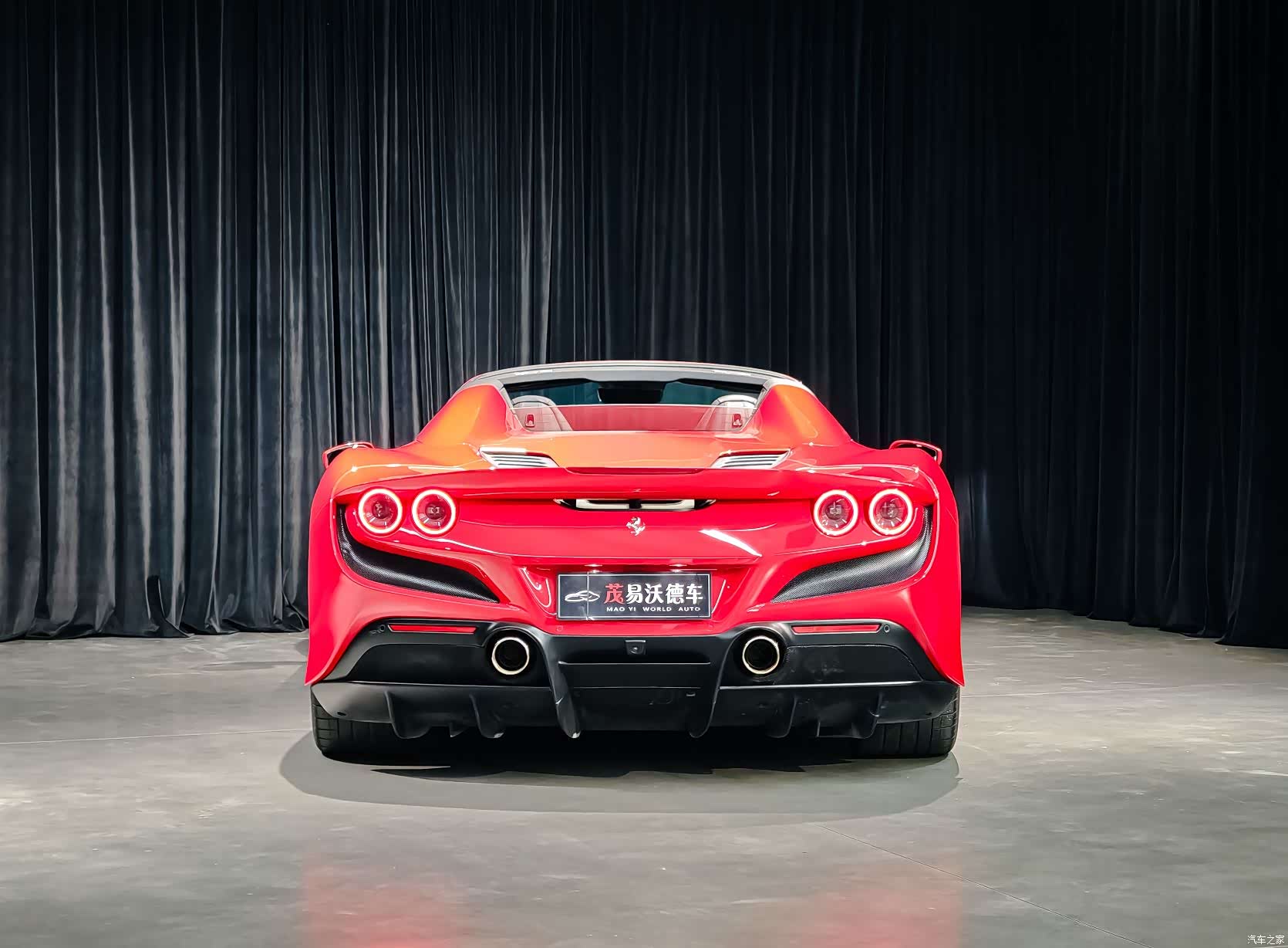 Ferrari F8, 2023 6
