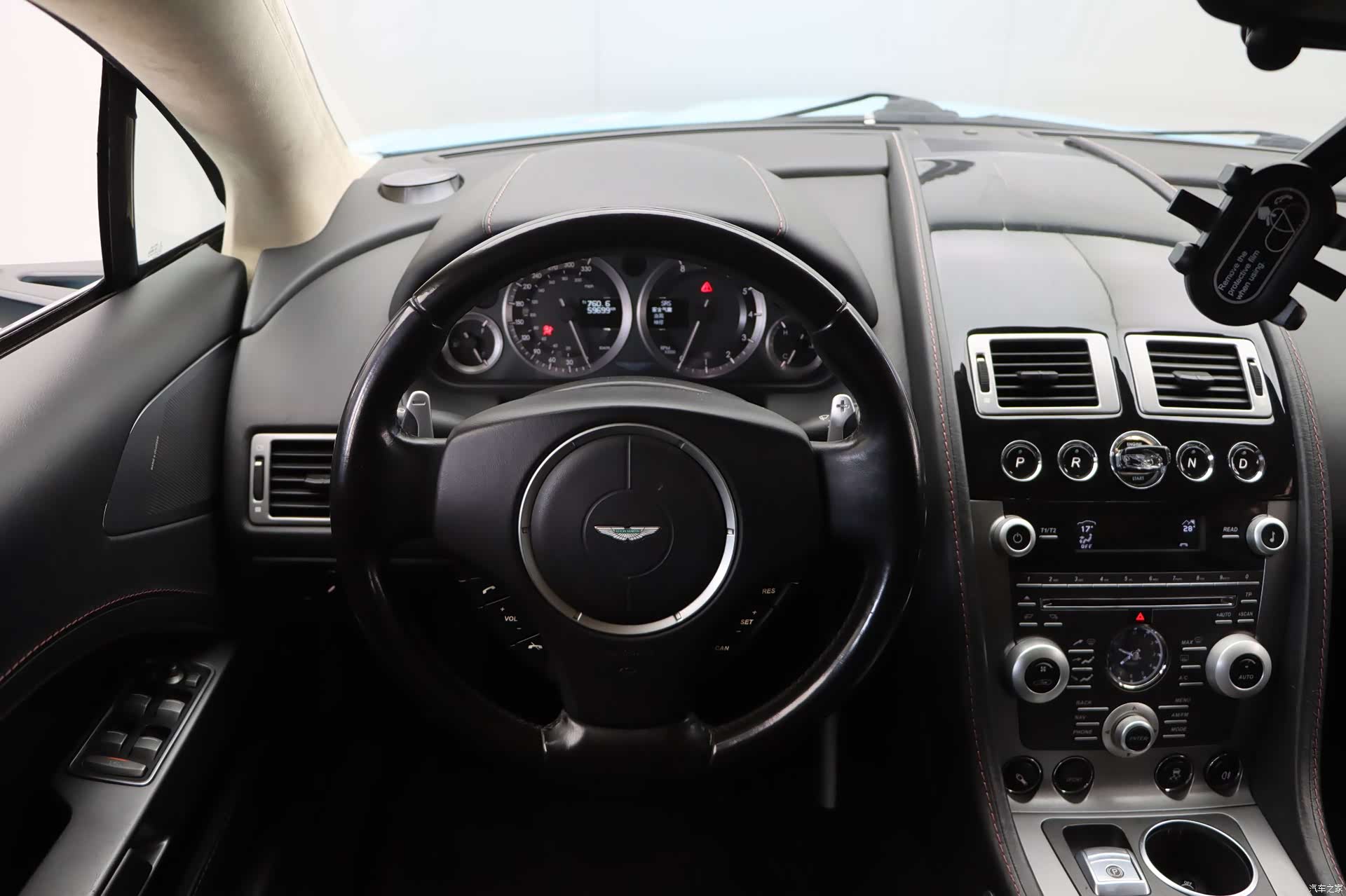 Aston Martin Rapide, 2014 11