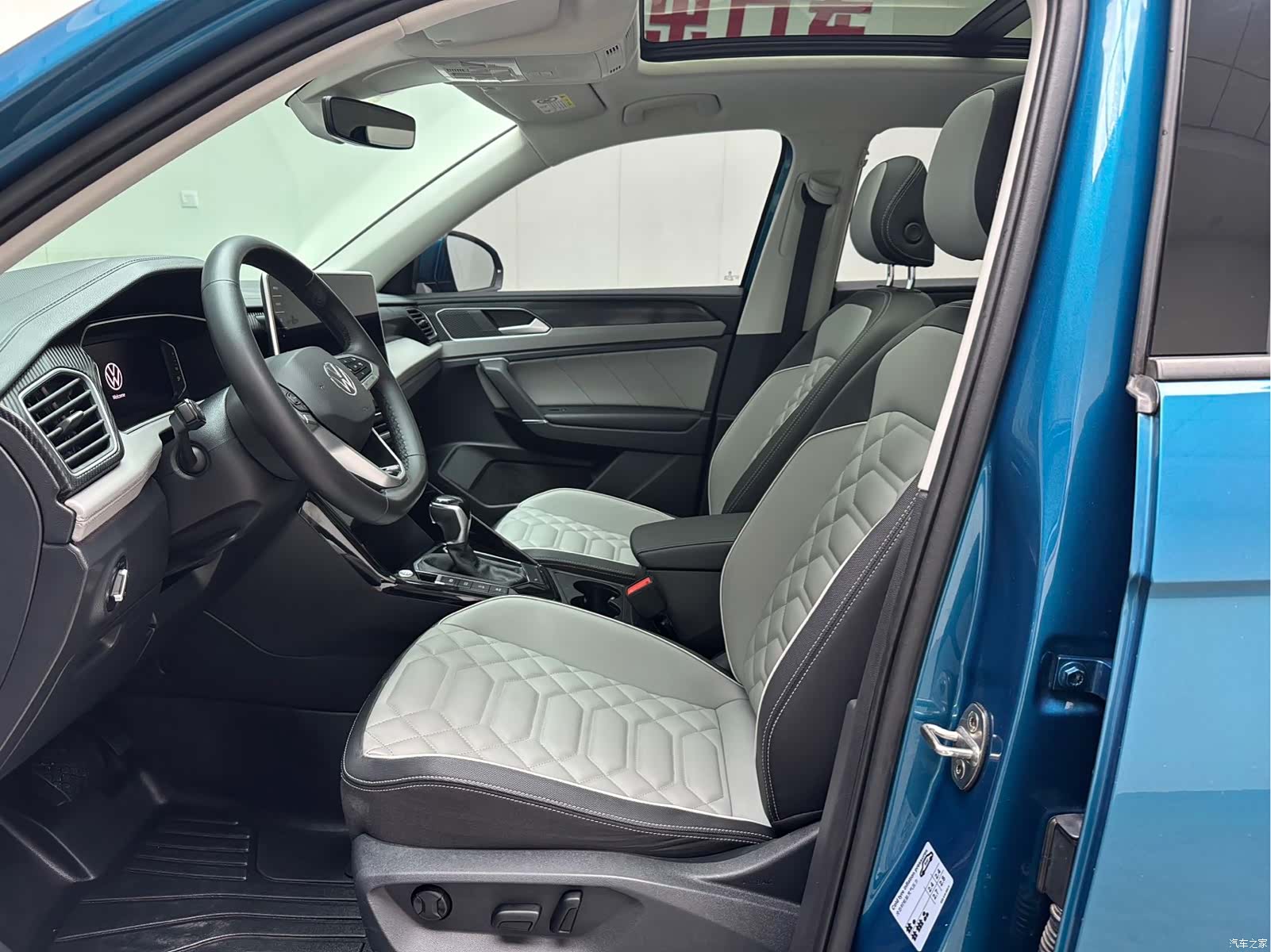 Volkswagen Tayron, 2023 4