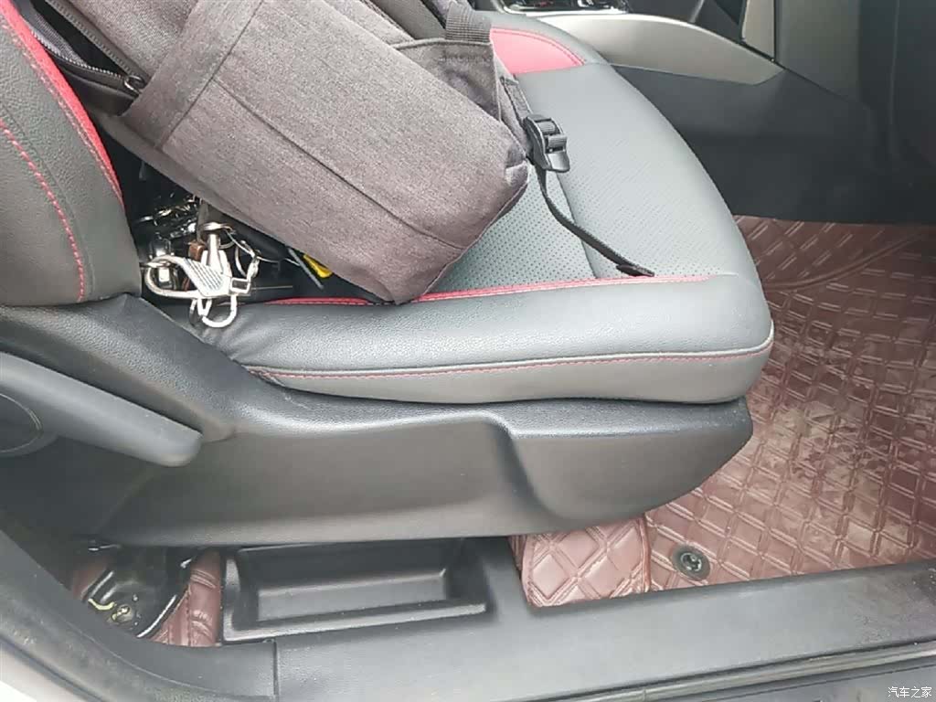 Changan CS15, 2018 25