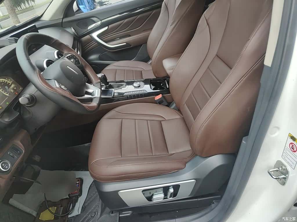 WEY VV7, 2018 15