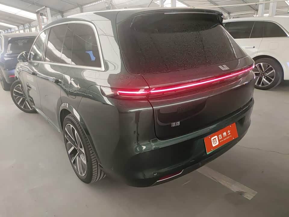 Li Auto Ideal L8