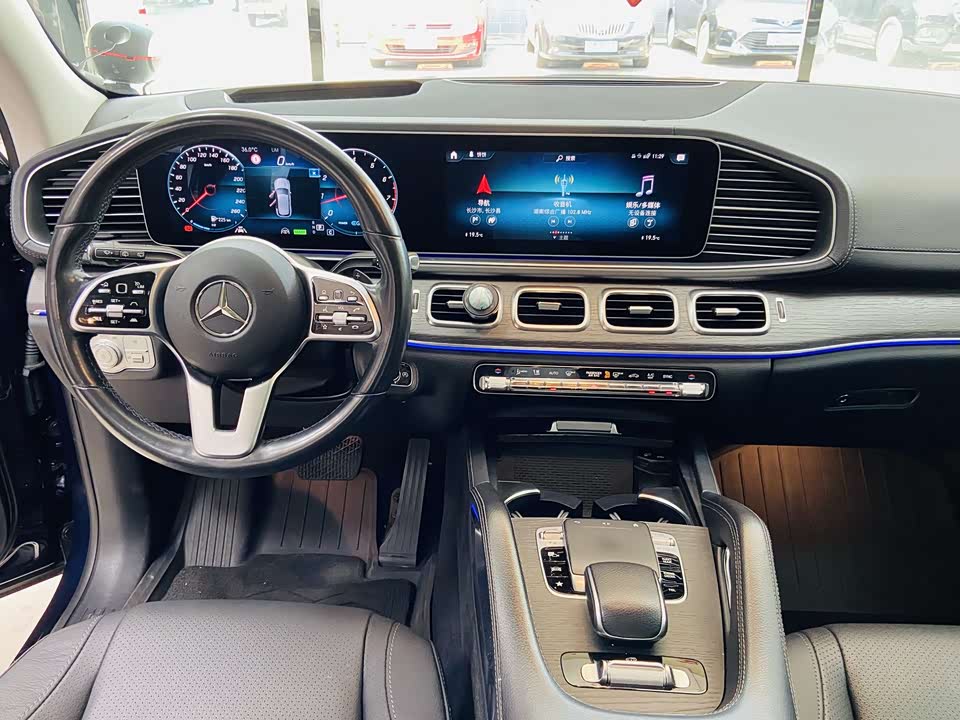 Mercedes-Benz GLE Mercedes-Benz GLE