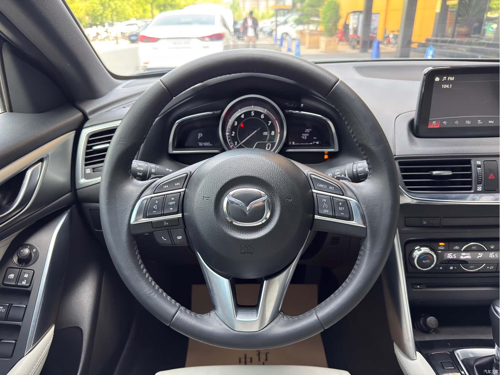 Mazda CX-4, 2016 13