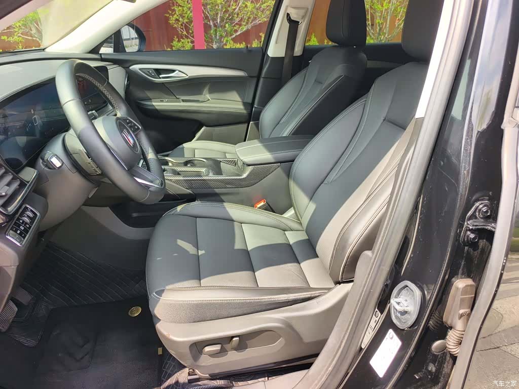 Buick Envision Plus, 2024 12