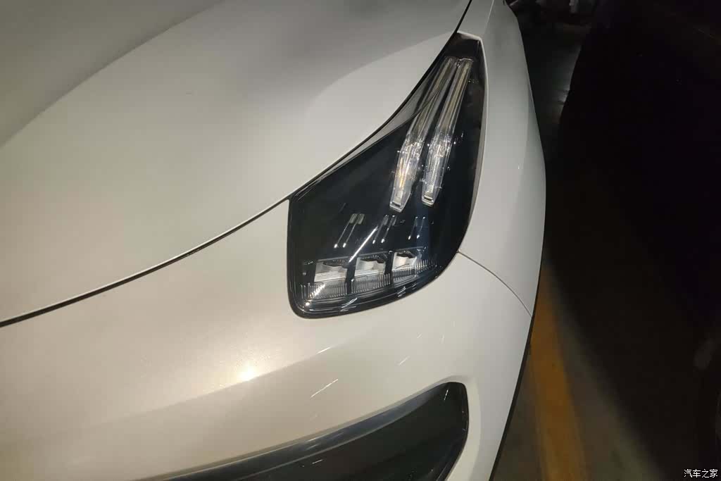Lynk & Co 01, 2021 все фото
