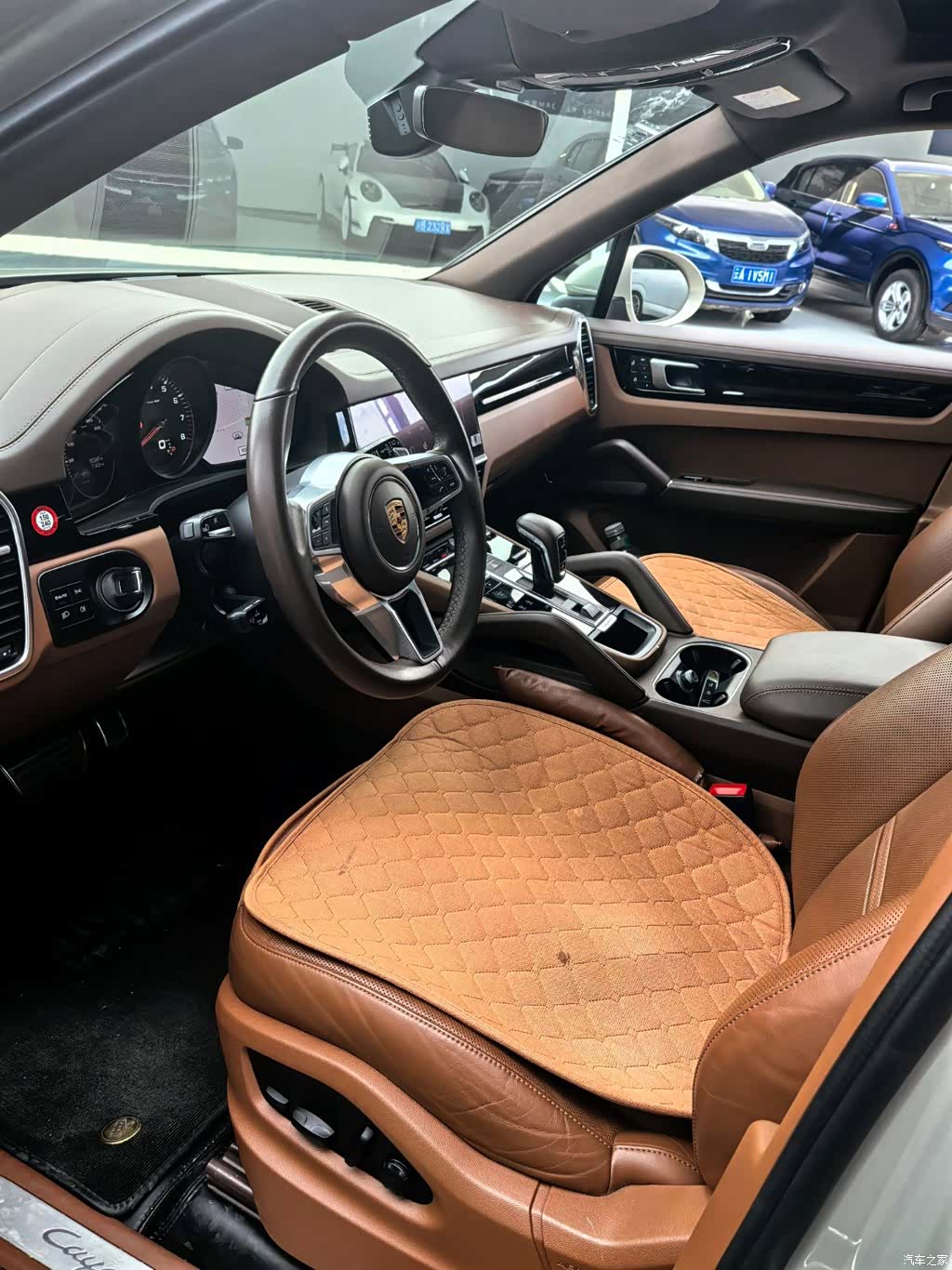Porsche Cayenne, 2022 6