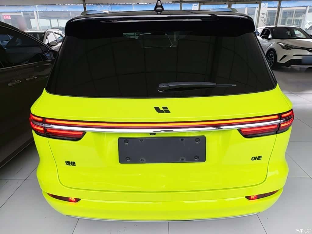 Li Auto ONE, 2022 6