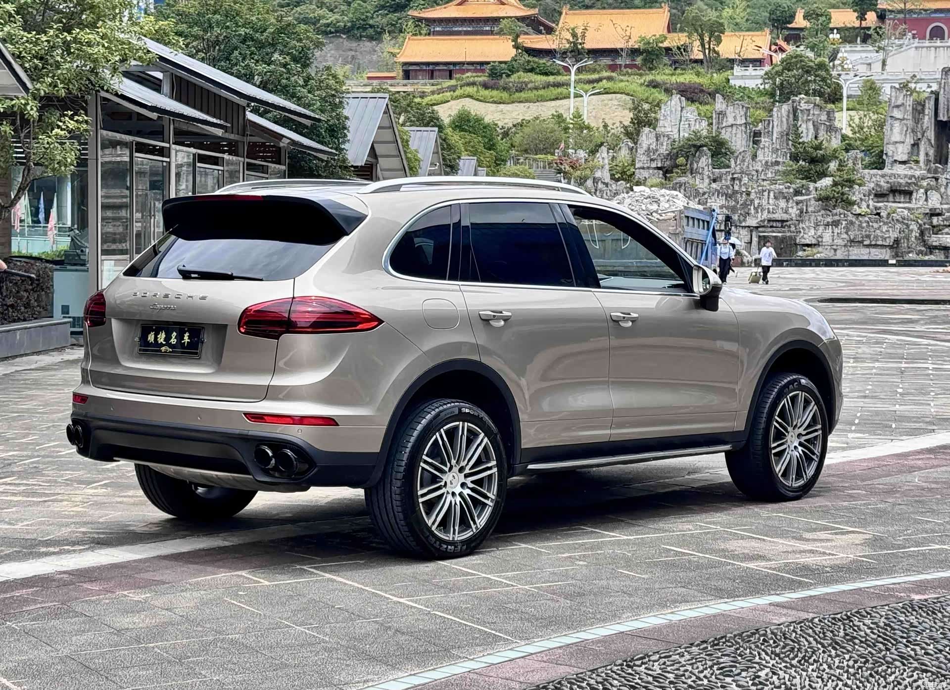 Porsche Cayenne, 2016 16