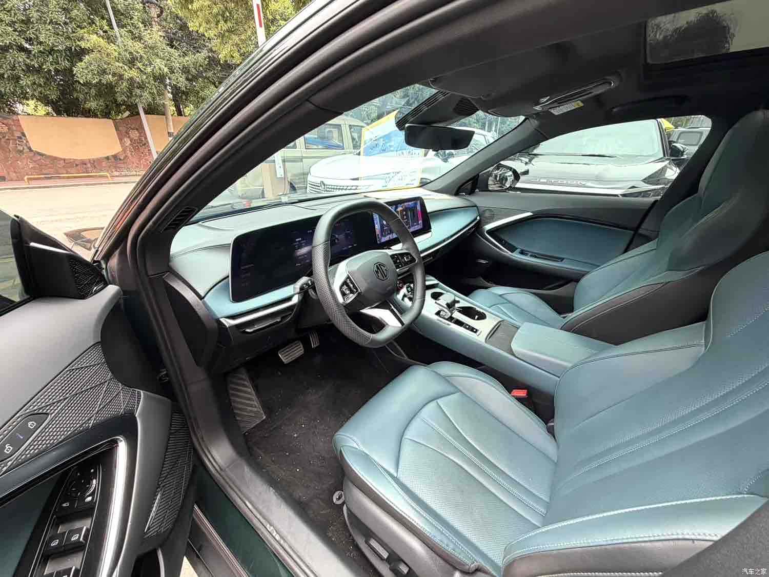 MG MG7, 2025 10