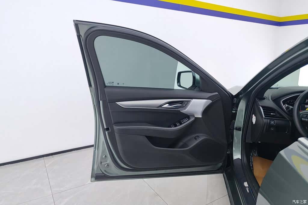 Cadillac CT5, 2023 7