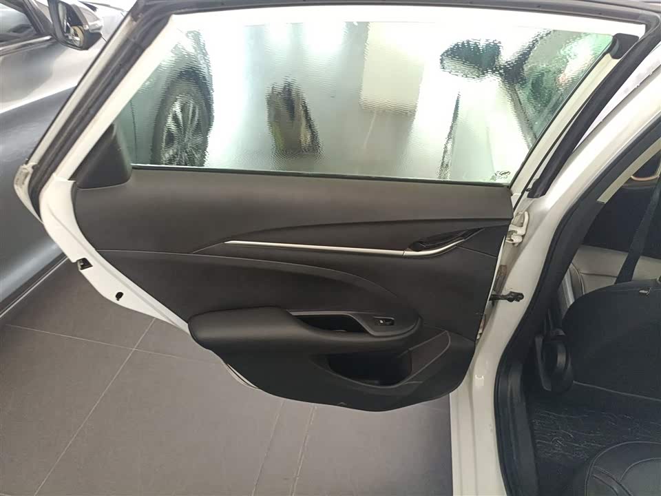 Buick Yinglang Buick Yinglang