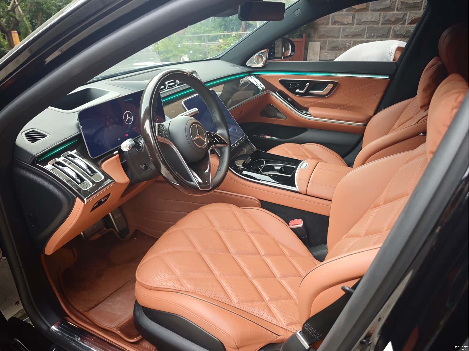 Maybach S-Class, 2023 4