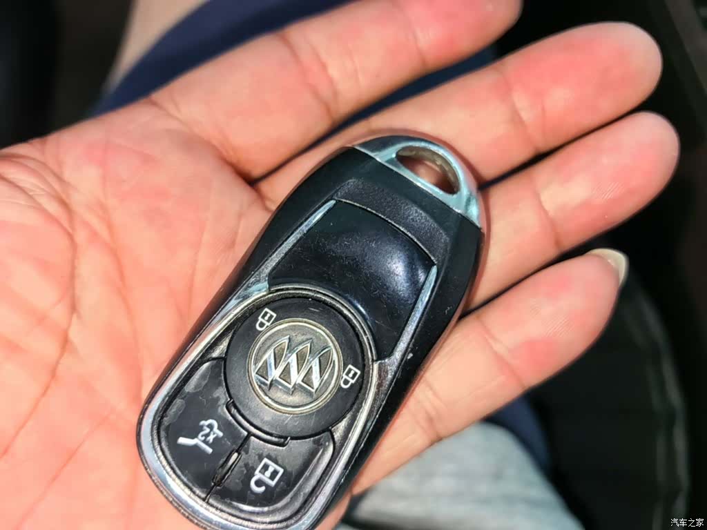 Buick Envision Plus, 2018 9