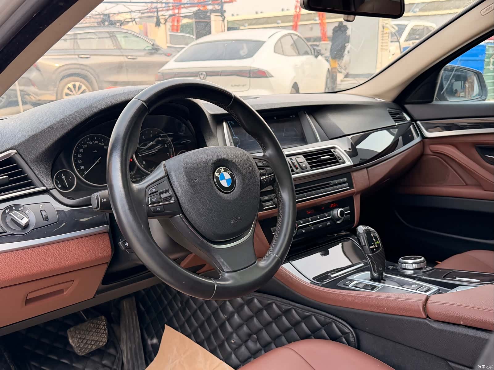 BMW 5 Series, 2014 10