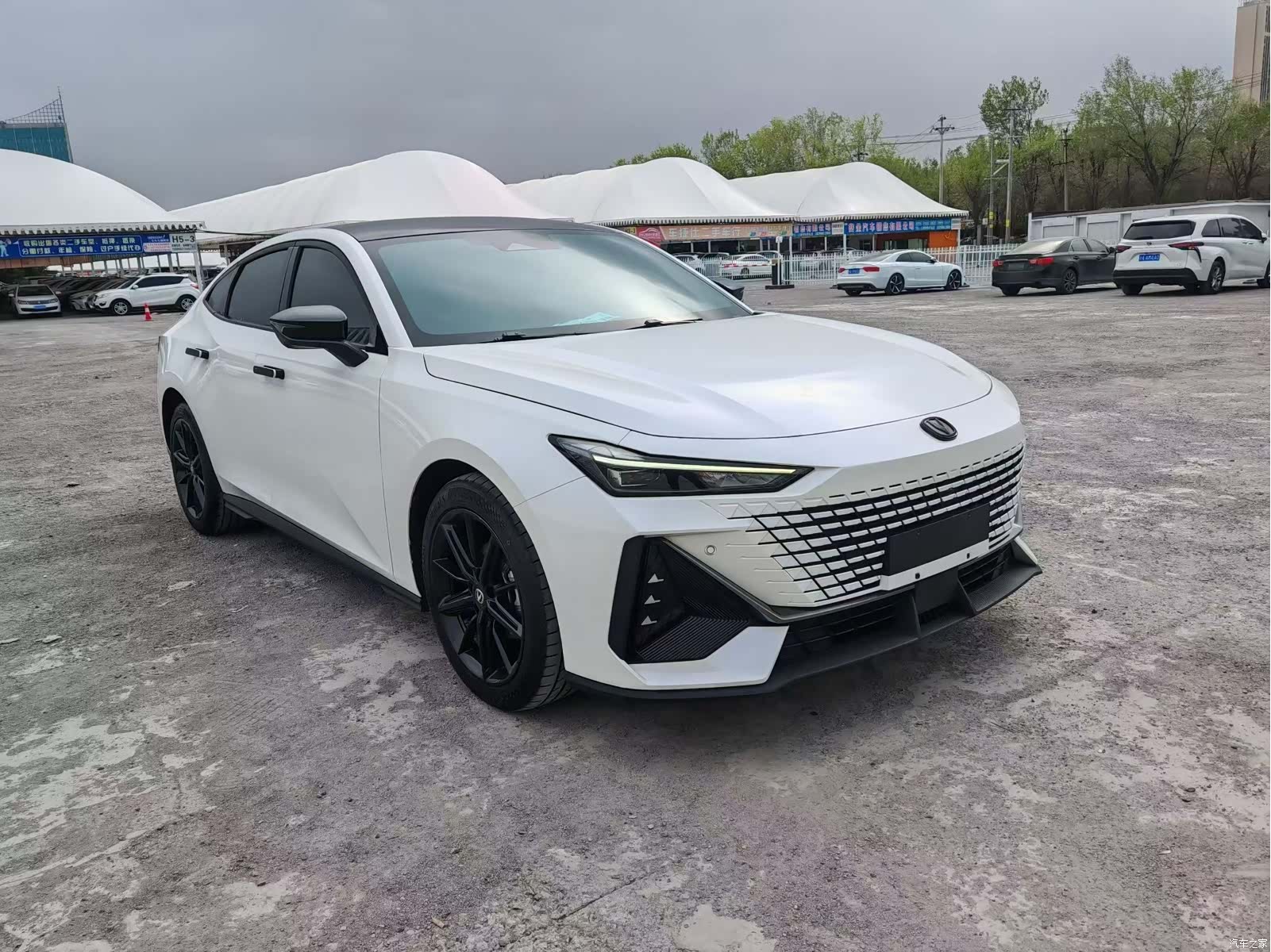 Changan UNI-V, 2024 1