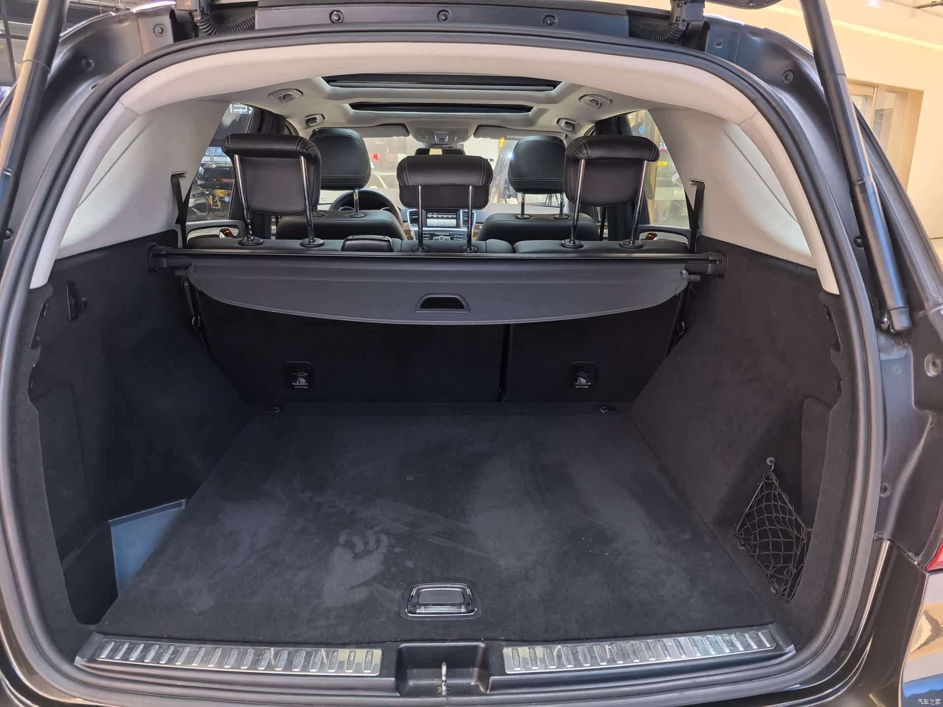 Mercedes-Benz M-Class, 2015 19