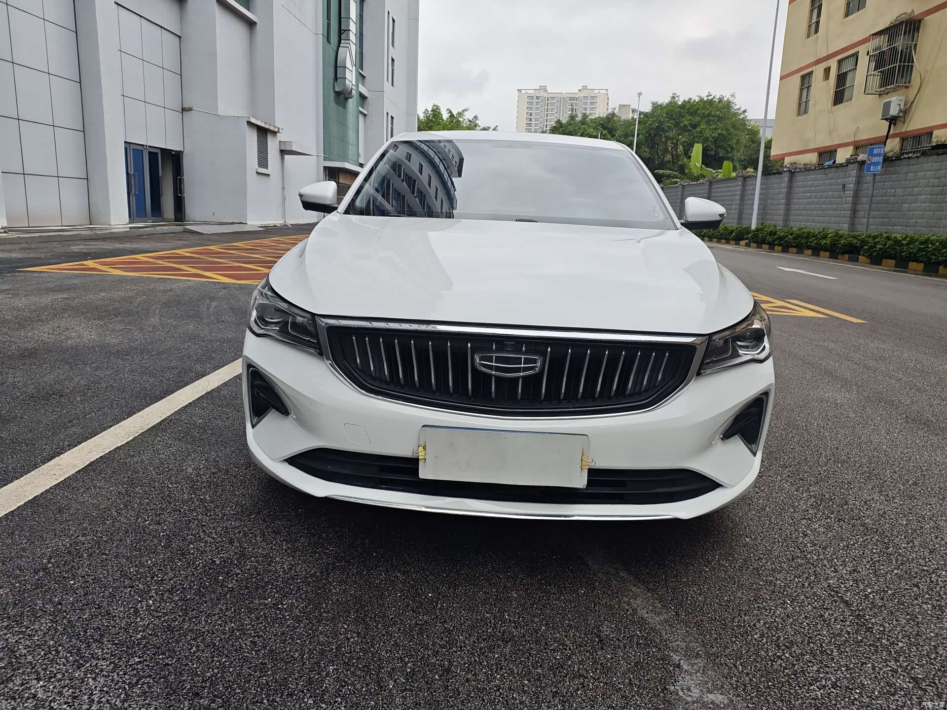 Geely Emgrand, 2022 2