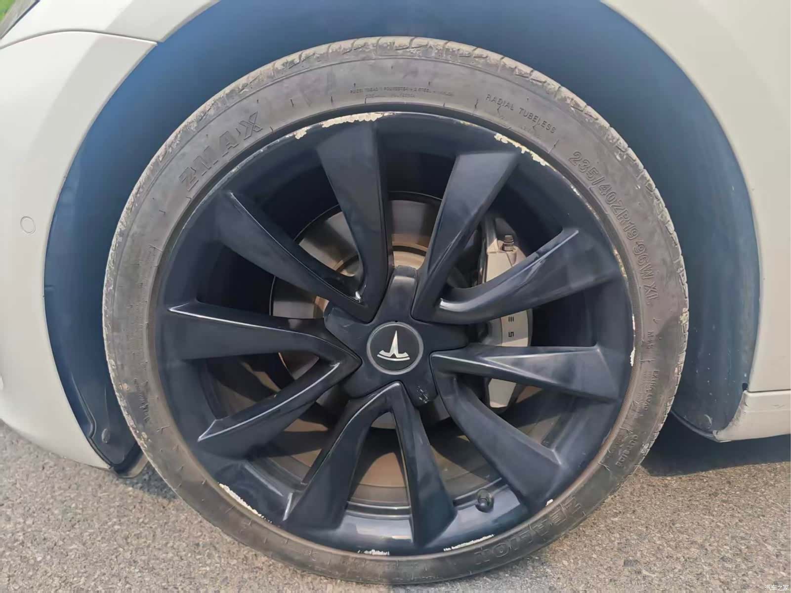 Tesla Model 3, 2020 15