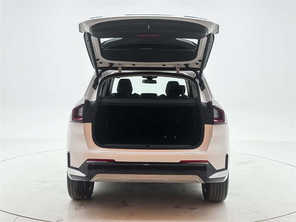 BMW X1, 2023 8