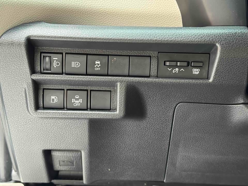 Toyota SIENNA Toyota SIENNA