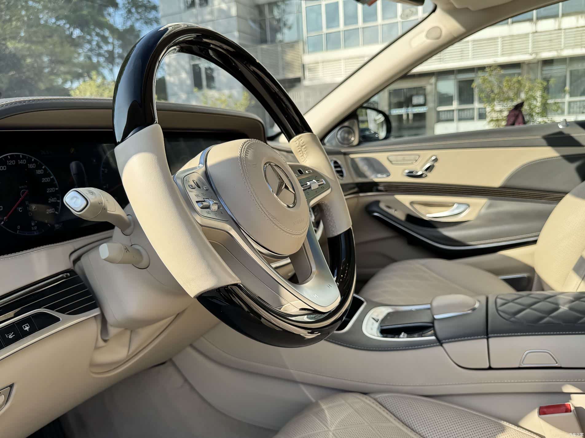 Maybach S-Class, 2019 все фото