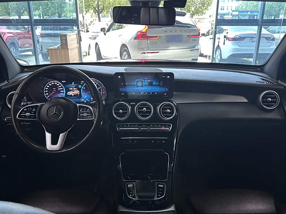 Mercedes-Benz GLC Mercedes-Benz GLC