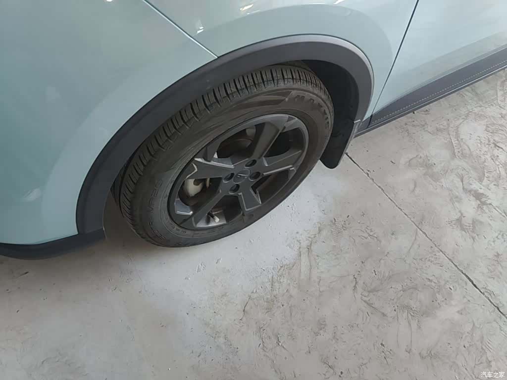 Geely E, 2022 23
