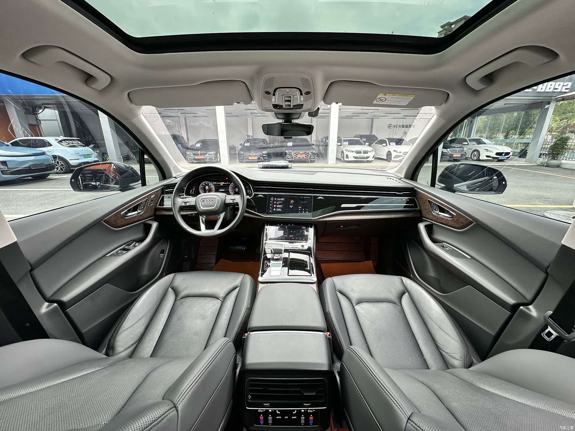 Audi Q7, 2022 13