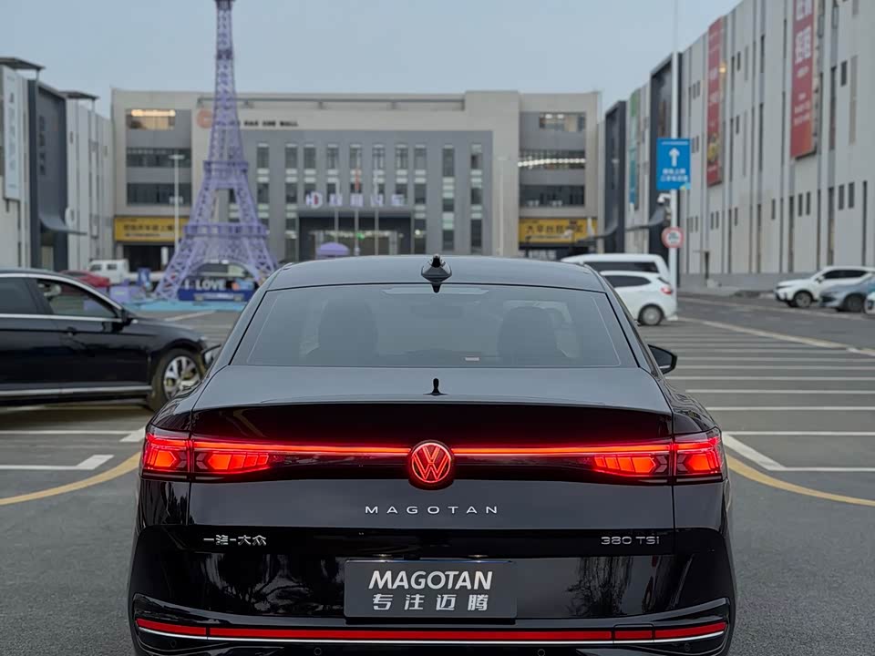 Volkswagen Magotan