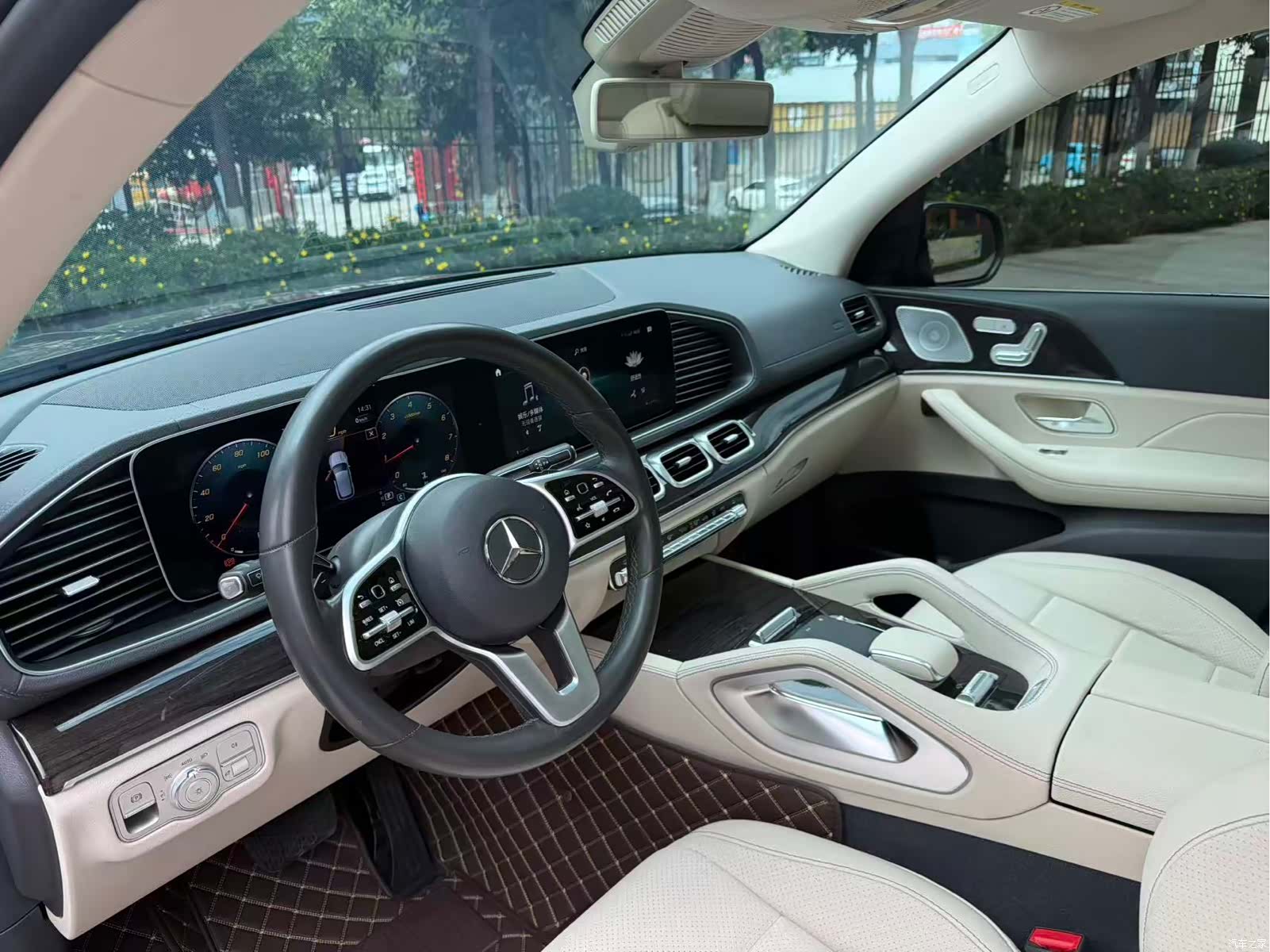 Mercedes-Benz GLE, 2020 7