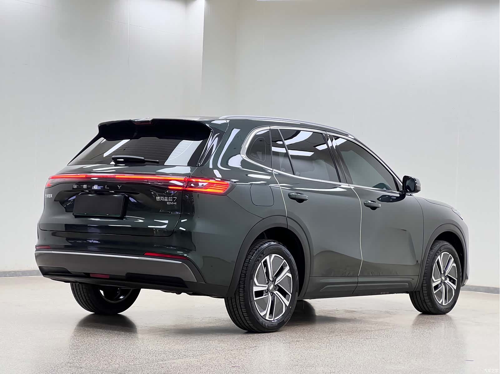 Geely 7, 2025 7