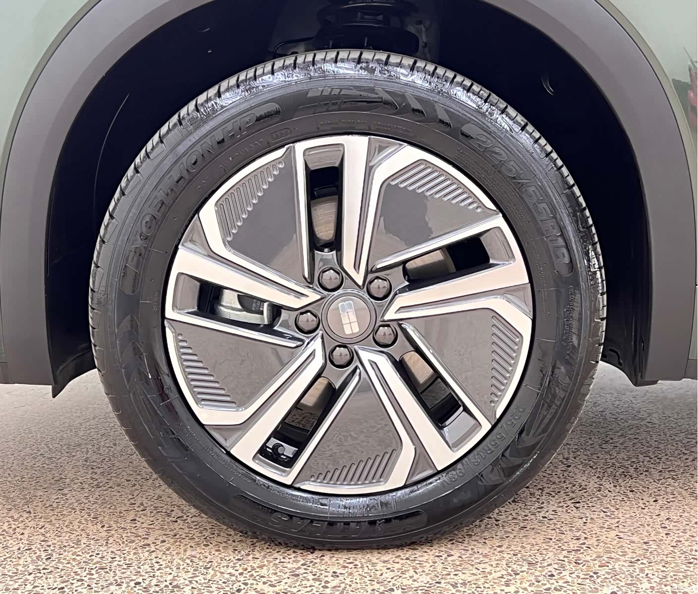 Geely 7, 2025 9