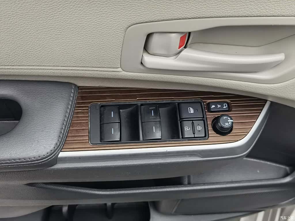 Toyota Sienna, 2023 9