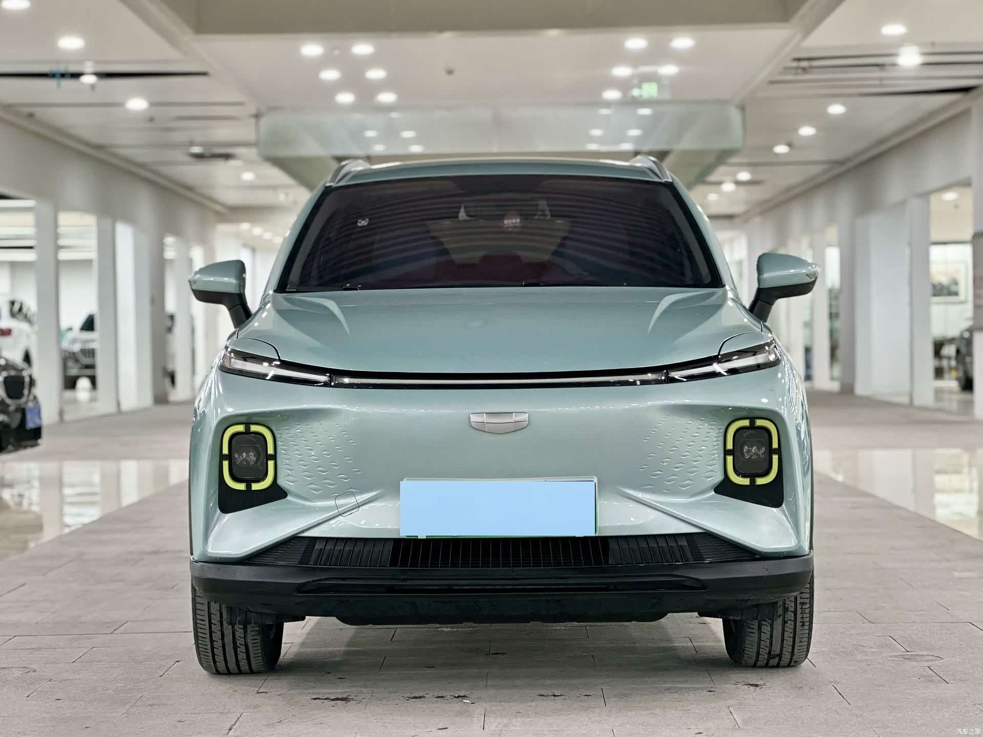 Geely E, 2023 2