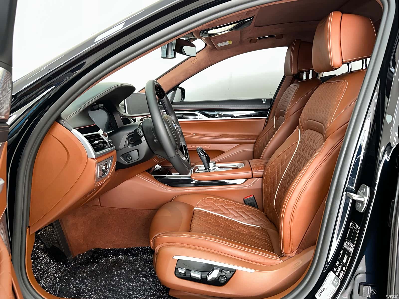 BMW 7 Series, 2022 24