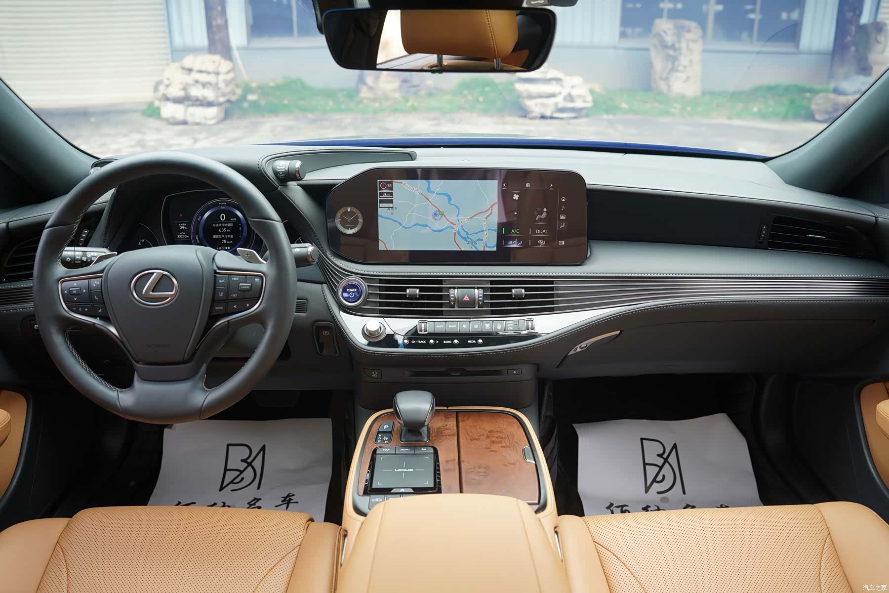 Lexus LS, 2022 18