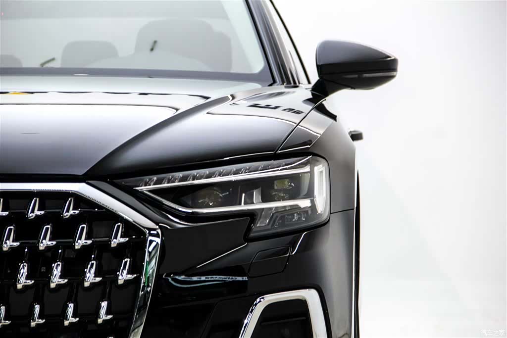 Audi A8L, 2024 10