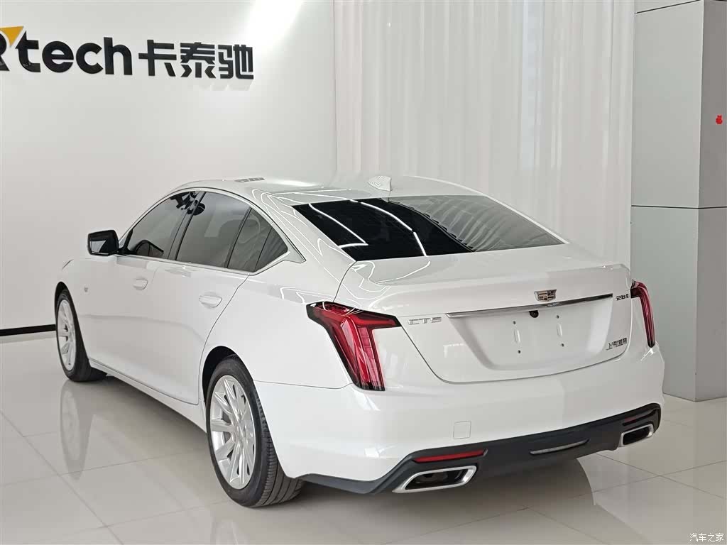 Cadillac CT5, 2021 14