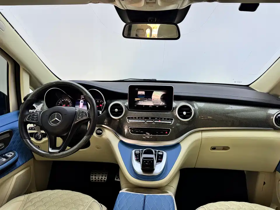 Mercedes-Benz V-class Mercedes-Benz V-class
