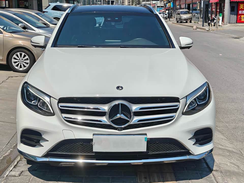 Mercedes-Benz GLC Mercedes-Benz GLC