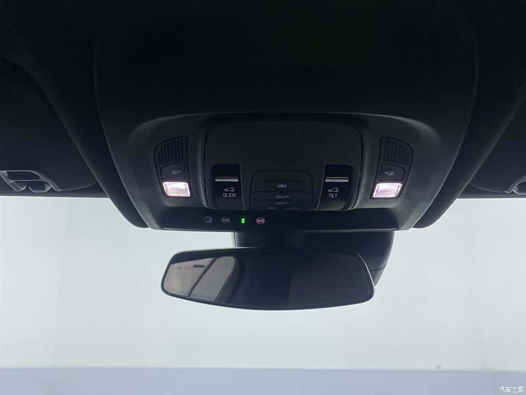 Cadillac CT6, 2023 27