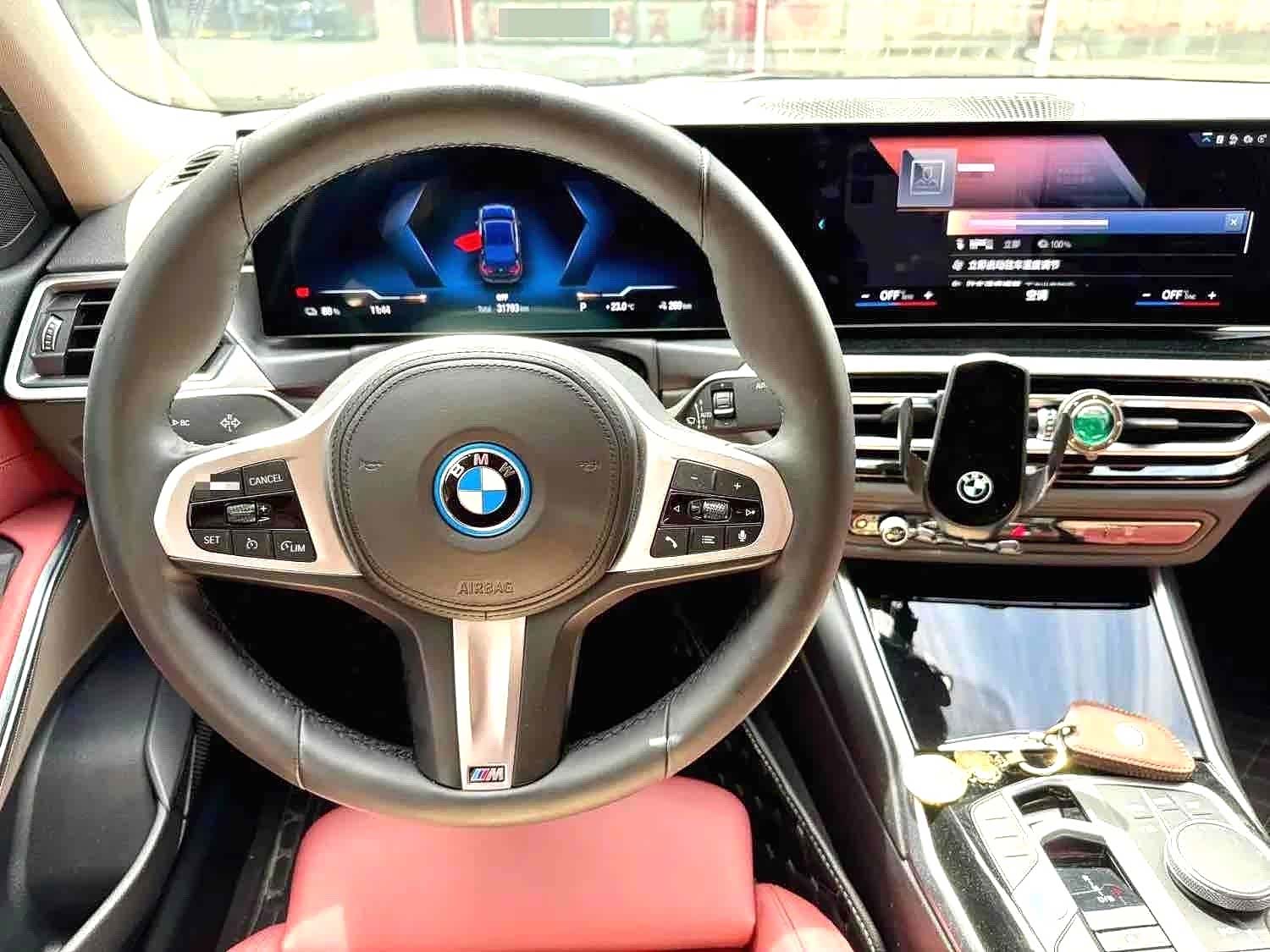 BMW i3, 2023 все фото