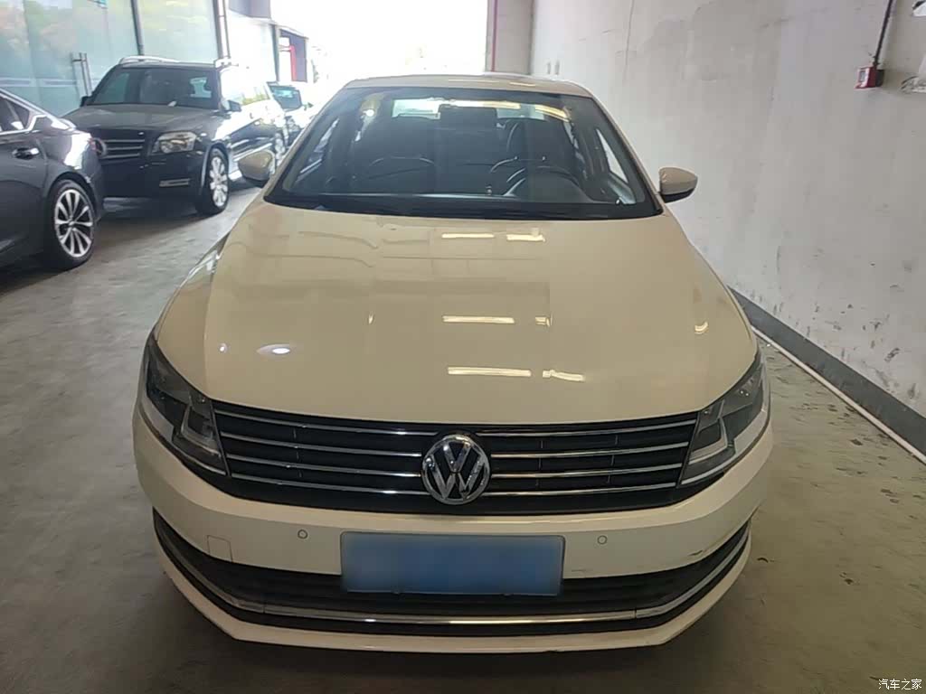 Volkswagen Lavida, 2017 3