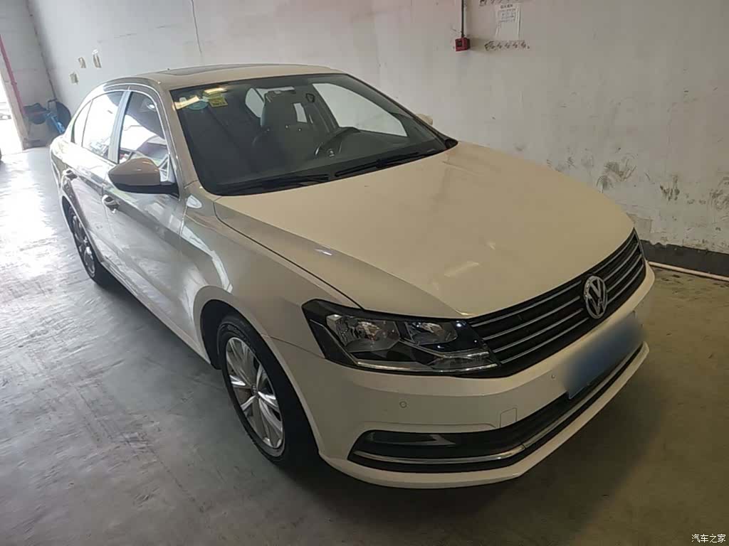 Volkswagen Lavida, 2017 4