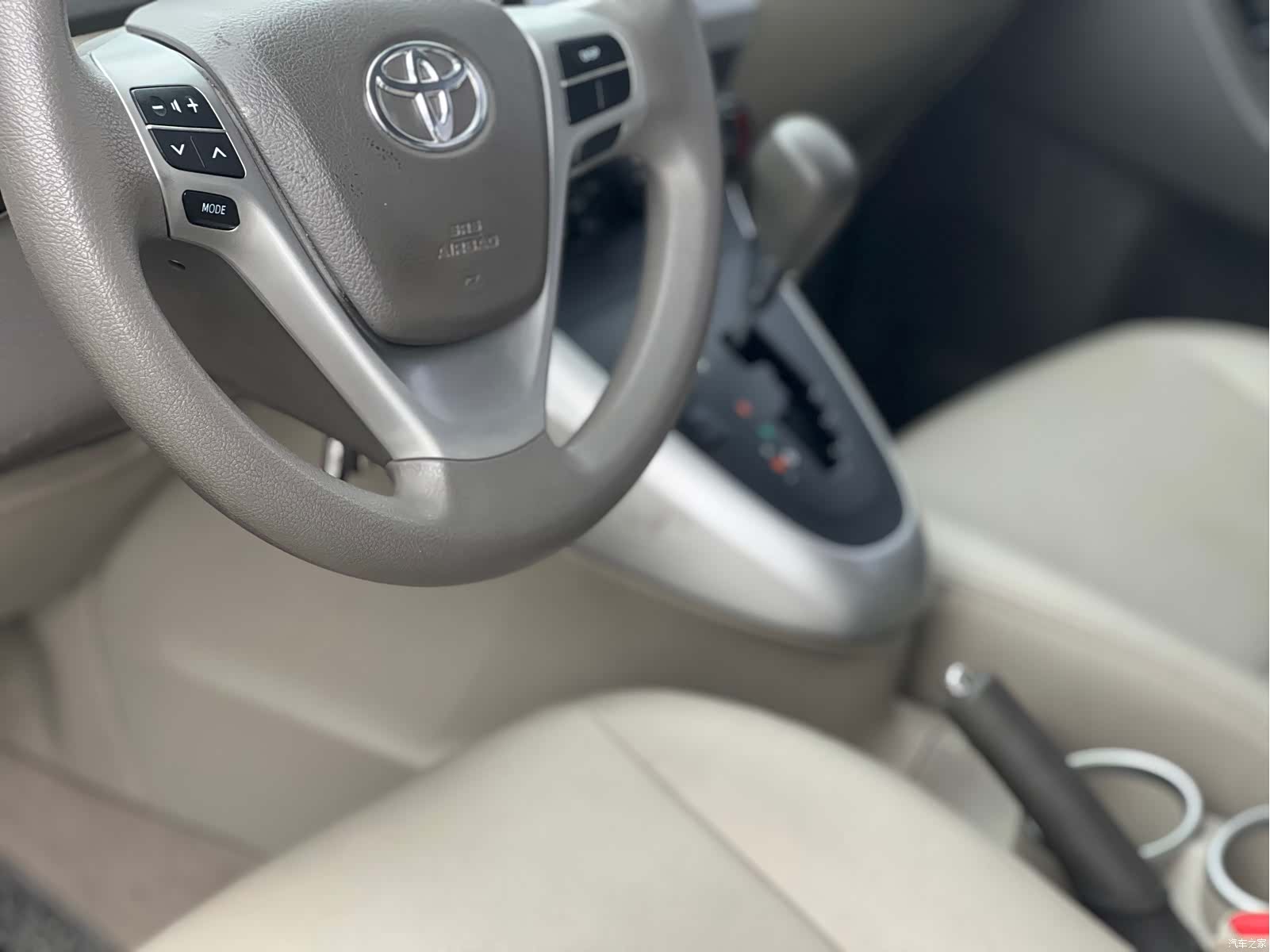 Toyota 180E, 2016 7