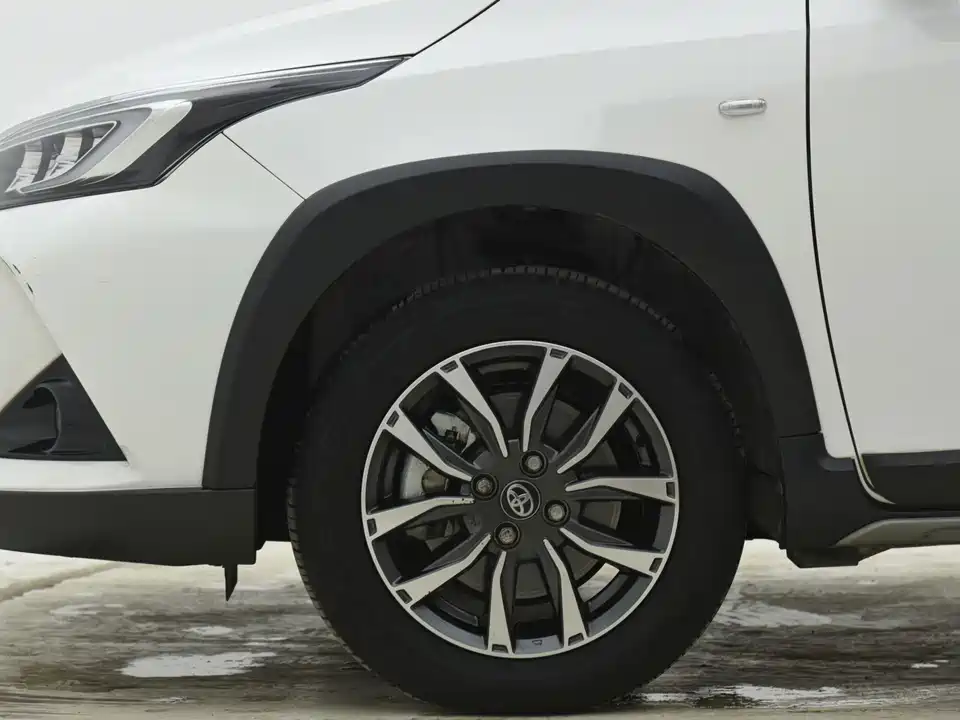 Toyota YARiS L Zhixuan