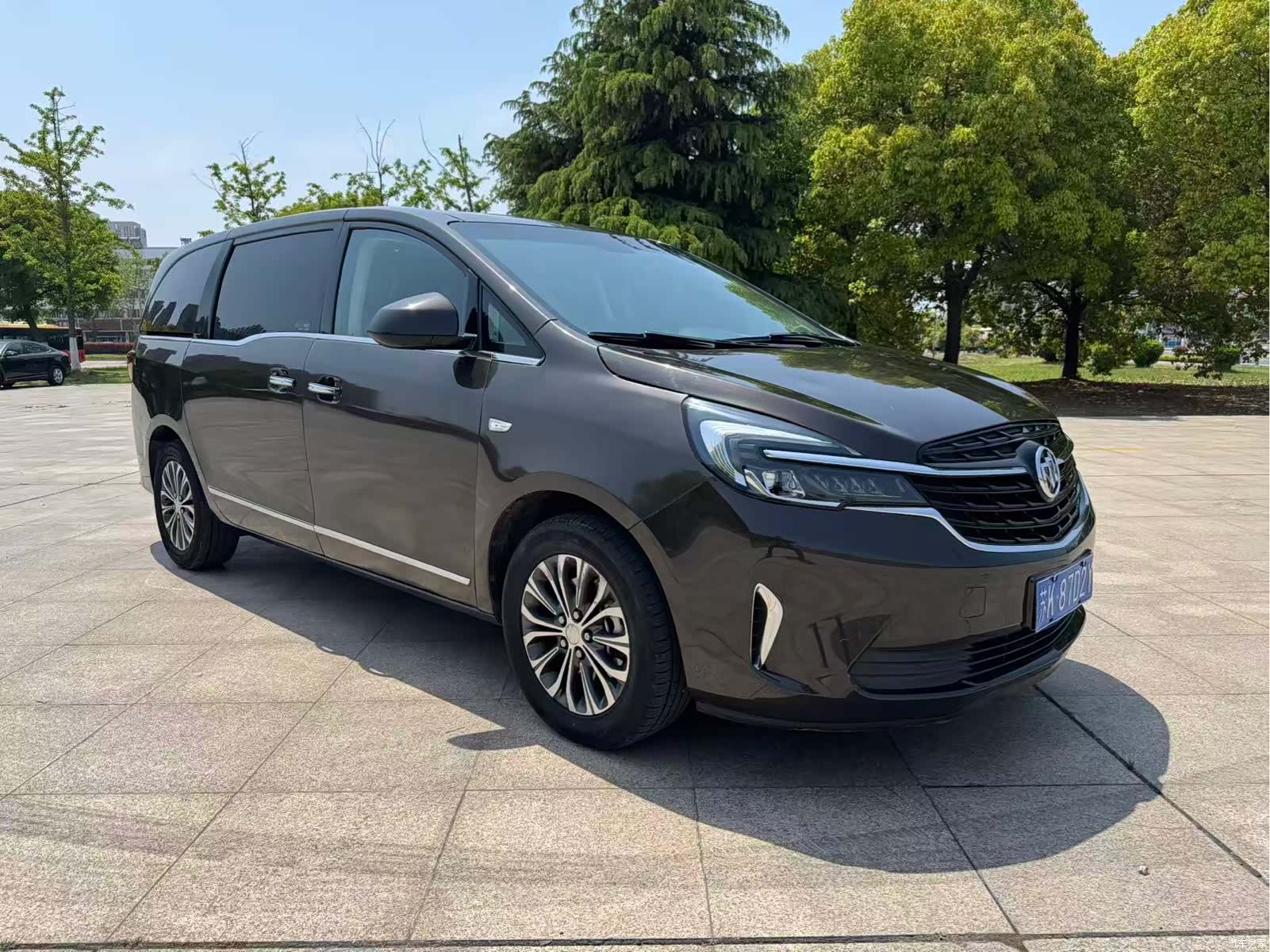 Buick GL8, 2022 2