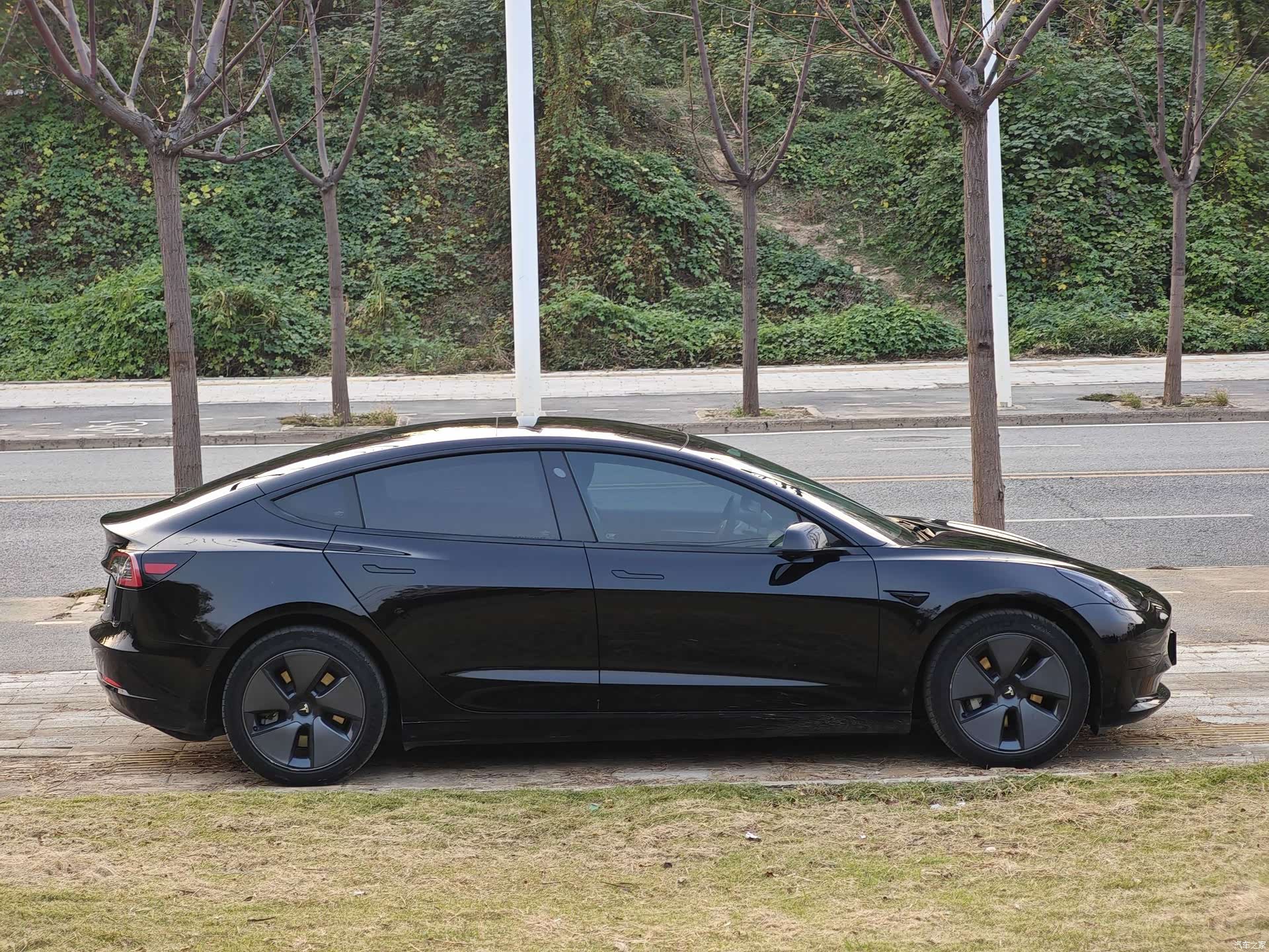 Tesla Model 3, 2022 11