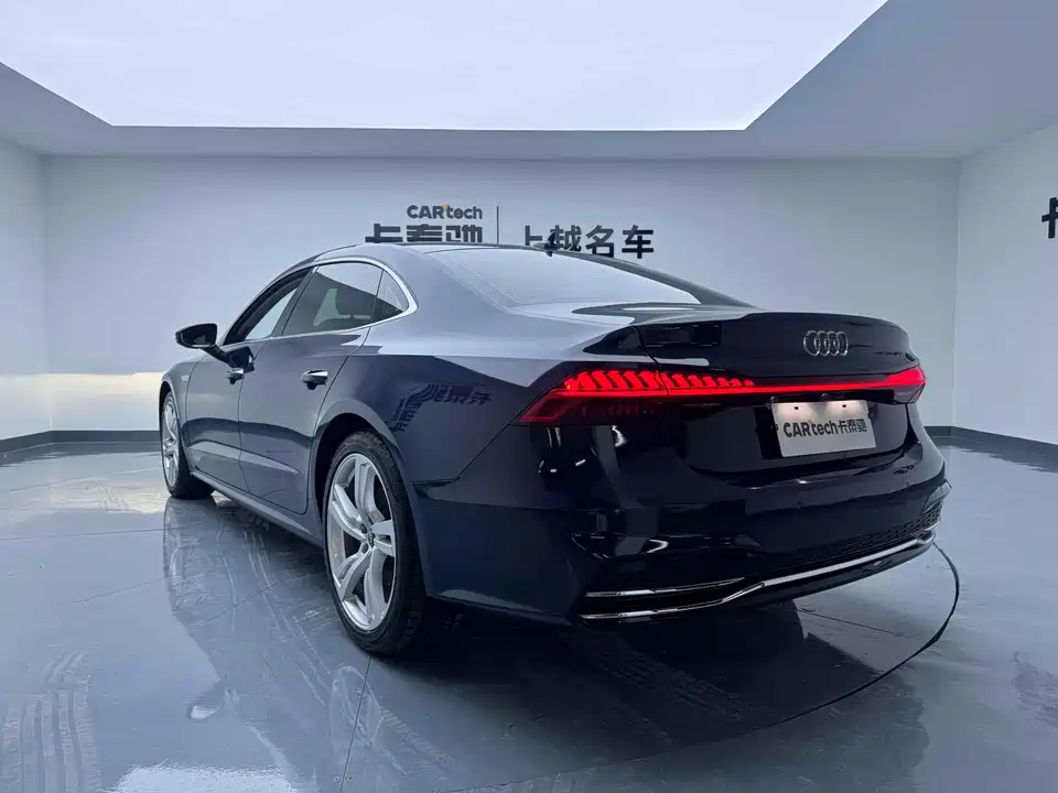 Audi A7L